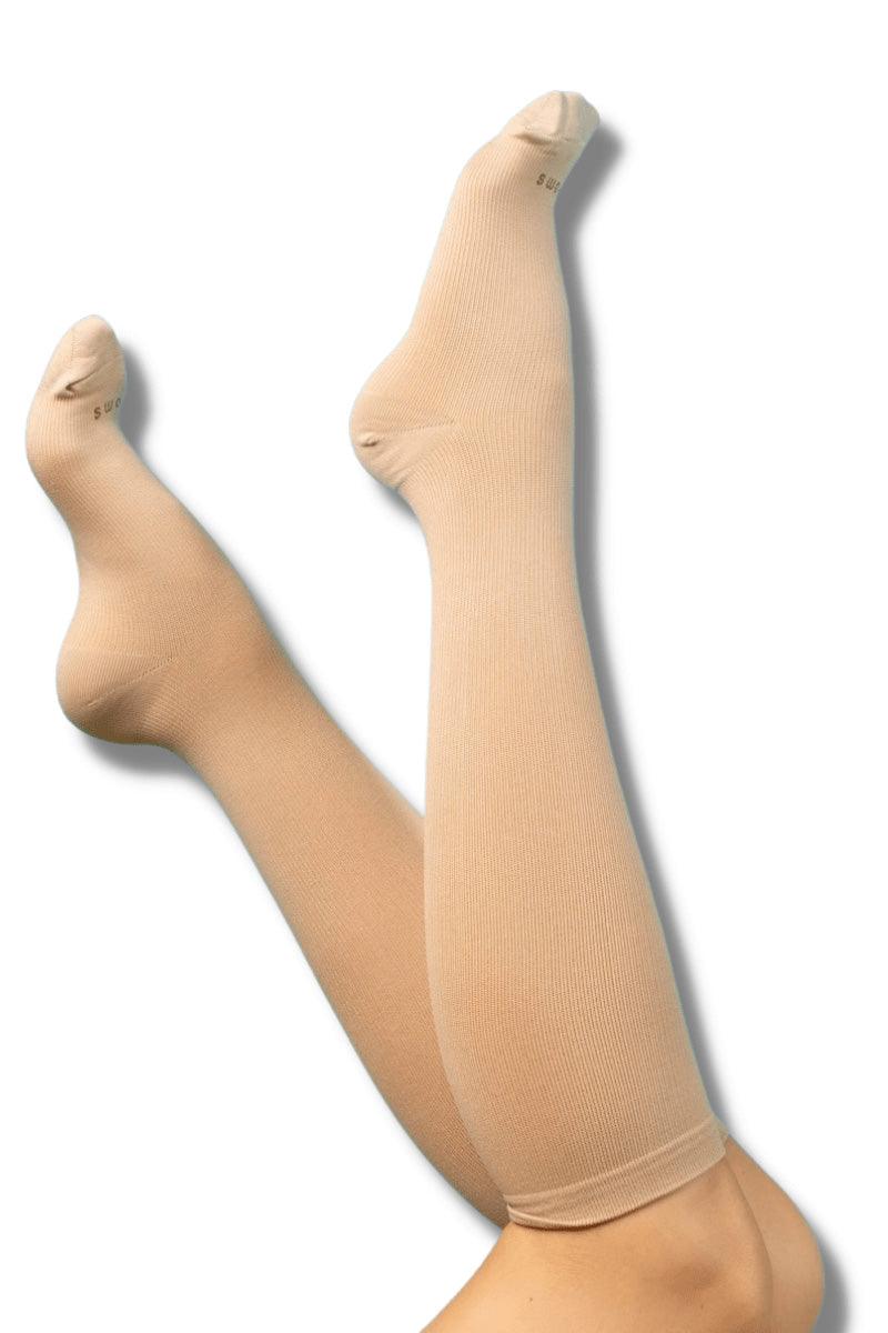 Closed Toe: 15-20 mmHg - SOLID - Booms Compression - Wear Booms - Booms Compression Socks